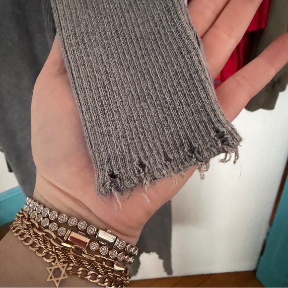 Gray Ribbed Knit Two-Piece Set - Picture 6 of 8